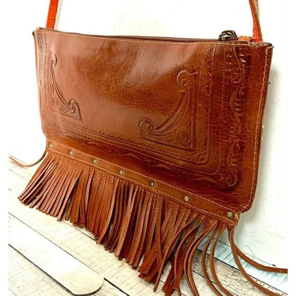 MADDALENA MARCONI ITALY TAN GENUINE LEATHER FRINGE SLIM SHOULDER BAG HANDBAG - Picture 5 of 12